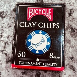 Bicycle 8-Gram Clay Poker Chips